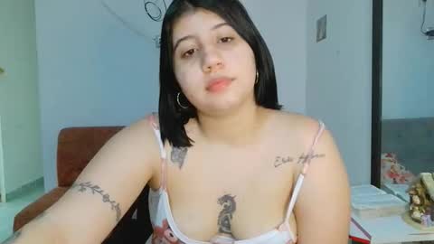 Snapshot of inid_sinclair chatting on January 2026 07:43:02 AM inid_sinclair online show from January 2026 07:43:02 AM
