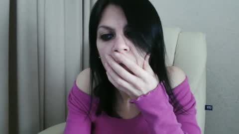 Snapshot of injaathome chatting on January 2025 09:14:02 PM InjaAtHome online show from January 2025 09:14:02 PM