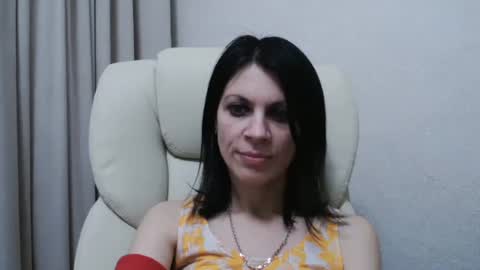 Snapshot of injaathome chatting on February 2025 08:11:02 PM InjaAtHome online show from February 2025 08:11:02 PM