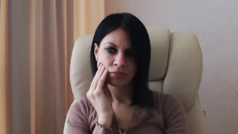 Snapshot of injaathome chatting on February 2025 10:37:02 AM InjaAtHome online show from February 2025 10:37:02 AM