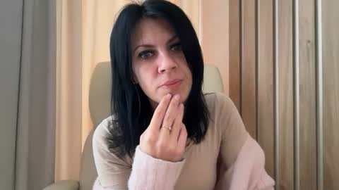 Snapshot of injaathome chatting on October 2025 06:00:02 AM InjaAtHome online show from October 2025 06:00:02 AM