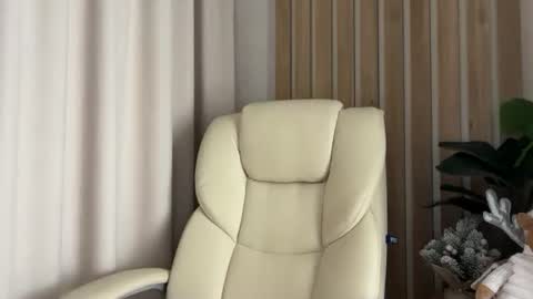 InjaAtHome online show from February 2026 07:54:01 PM