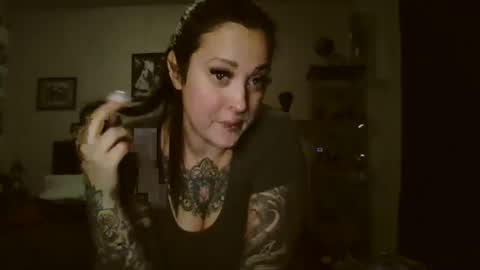 Snapshot of inkedcookies chatting on December 2024 06:37:02 AM inkedcookies online show from December 2024 06:37:02 AM
