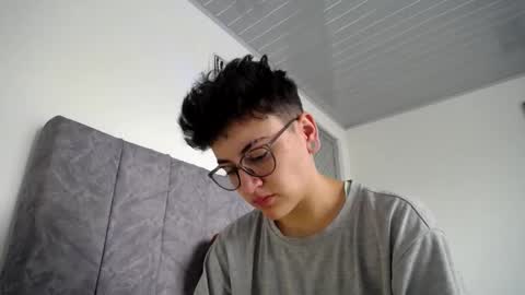 lyan onlyfans n linda online show from March 2026 04:12:02 PM