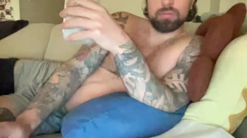 Snapshot of inktyler chatting on February 2025 03:22:01 AM inktyler online show from February 2025 03:22:01 AM