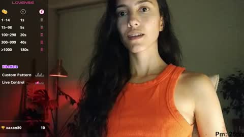 Snapshot of innocentlatiina chatting on July 2026 10:48:01 PM Laroa online show from July 2026 10:48:01 PM