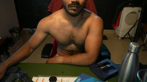 Snapshot of insanestud_miles chatting on May 2026 10:19:02 AM Miles online show from May 2026 10:19:02 AM