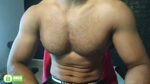 Snapshot of insanestud_miles chatting on July 2026 07:46:01 AM Miles online show from July 2026 07:46:01 AM