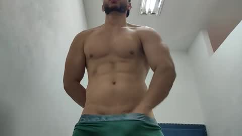 Snapshot of insistente chatting on January 2026 03:26:01 PM INSTAGRAM camilodlx online show from January 2026 03:26:01 PM