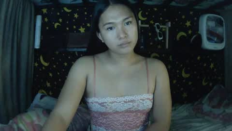 Snapshot of insulting_whoreifica chatting on July 2026 07:21:01 AM MAXINE online show from July 2026 07:21:01 AM