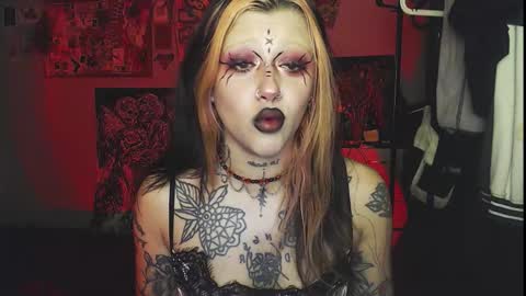 Snapshot of insunnity666 chatting on November 2025 07:41:02 PM Insunnity666 online show from November 2025 07:41:02 PM