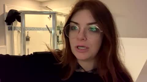 Snapshot of intothewoodswego chatting on October 2025 02:10:01 PM IntoTheWoodsWeGo online show from October 2025 02:10:01 PM