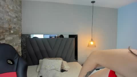 Snapshot of irenneblazer chatting on May 2026 12:25:02 PM I R E N N E online show from May 2026 12:25:02 PM
