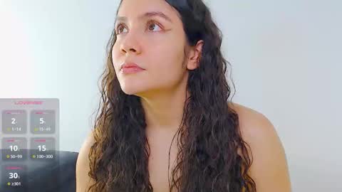 Instagram iris caprice online show from October 2025 09:45:01 PM