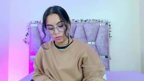 Iris online show from April 2026 08:09:02 PM