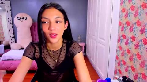 Iris online show from February 2025 06:19:02 PM