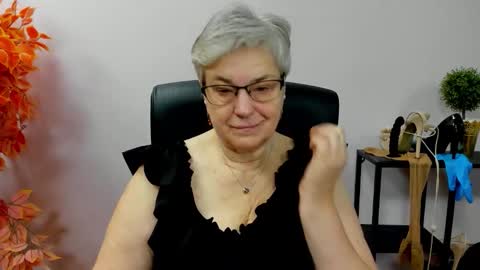 I R I S online show from October 2025 07:21:01 AM