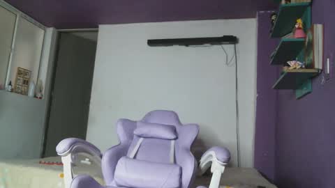 Camilla online show from February 2025 01:17:02 PM