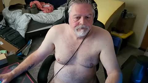 Snapshot of irishinslo chatting on April 2026 03:50:02 PM Irish in SLO online show from April 2026 03:50:02 PM