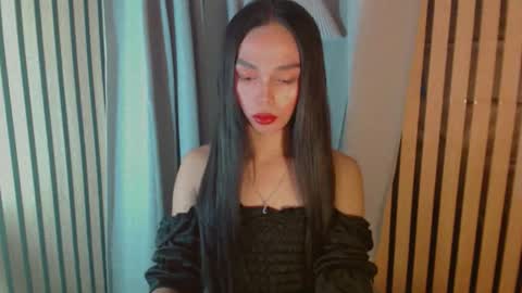 IRISH AND TRIXIE online show from March 2026 02:37:01 AM