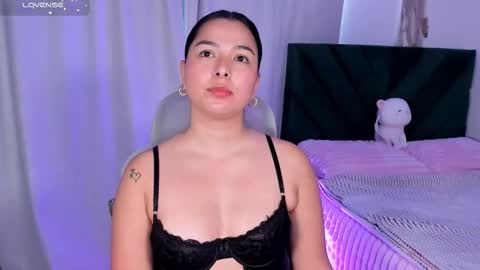 Iris Moira  online show from March 2026 02:05:02 PM