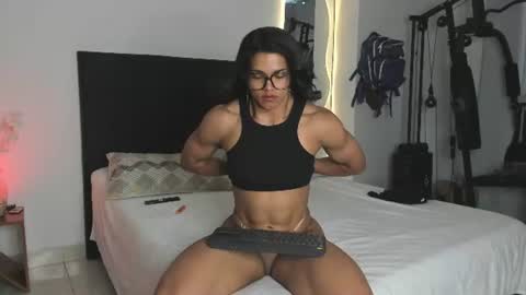 Snapshot of irismuscle chatting on July 2026 05:40:01 PM irismuscle online show from July 2026 05:40:01 PM