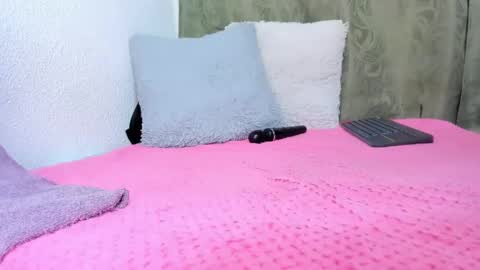 Snapshot of iriss_25 chatting on February 2025 03:51:02 PM iris online show from February 2025 03:51:02 PM