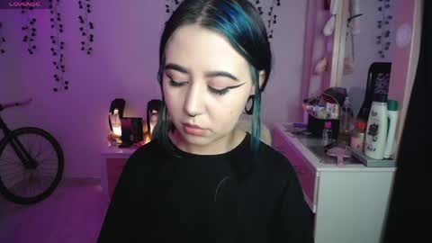 Snapshot of iriss_sky chatting on April 2026 04:45:02 AM Iris online show from April 2026 04:45:02 AM