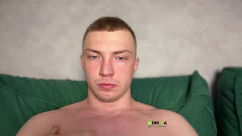 Snapshot of iron__chapman chatting on May 2026 11:11:01 PM Iron online show from May 2026 11:11:01 PM