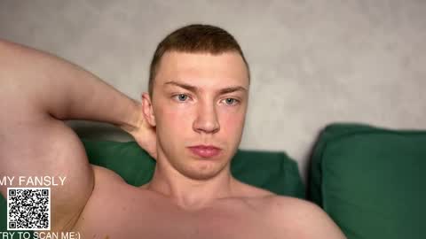 Snapshot of iron__chapman chatting on May 2026 10:58:01 PM Iron online show from May 2026 10:58:01 PM