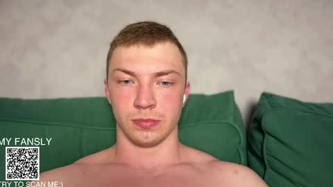 Snapshot of iron__chapman chatting on June 2026 10:05:02 PM Iron online show from June 2026 10:05:02 PM