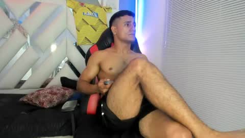 Snapshot of iron_king7 chatting on June 2026 12:33:02 PM Iron king online show from June 2026 12:33:02 PM