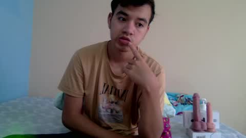 irondante01 online show from April 2026 12:10:01 PM