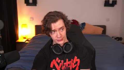 Snapshot of ironthud chatting on February 2026 09:16:01 PM Sam online show from February 2026 09:16:01 PM