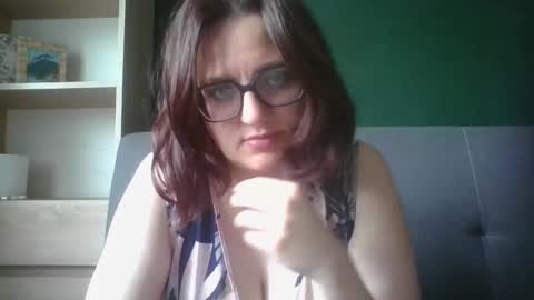 Snapshot of irresistibleparis chatting on May 2026 05:36:02 AM Paris online show from May 2026 05:36:02 AM