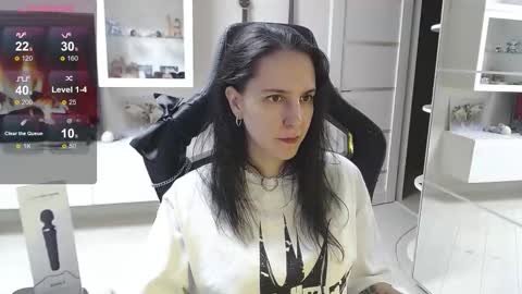 Irwi Tomboy online show from October 2025 05:44:02 PM