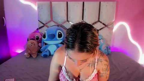 Snapshot of isa_klein chatting on July 2026 06:17:01 AM isa_klein online show from July 2026 06:17:01 AM