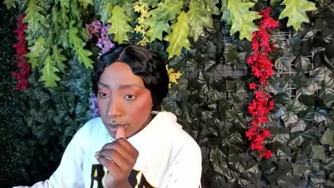 Snapshot of isaa_jonnes_ chatting on January 2026 03:20:01 AM Isabella online show from January 2026 03:20:01 AM