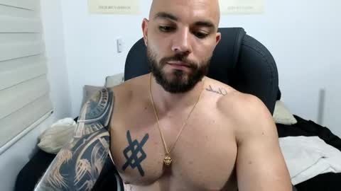 Isaac carter online show from March 2026 12:04:01 AM