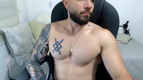 Snapshot of isaac_carter chatting on June 2026 11:03:02 AM Isaac carter online show from June 2026 11:03:02 AM