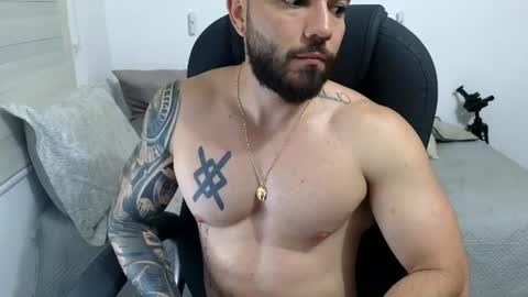 Snapshot of isaac_carter chatting on July 2026 10:40:01 AM Isaac carter online show from July 2026 10:40:01 AM