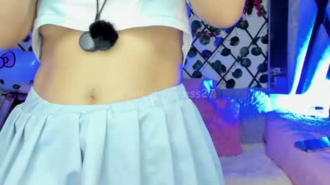 Snapshot of isabel_jamess chatting on April 2026 06:03:02 PM Isa online show from April 2026 06:03:02 PM
