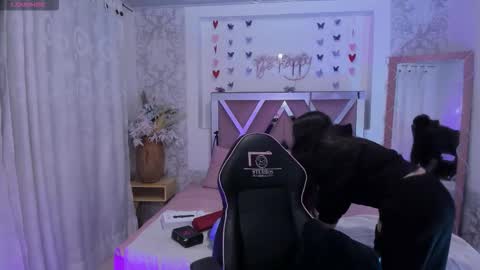 ISABELA  online show from March 2026 11:36:01 AM