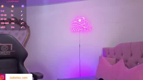 Snapshot of isabela_tay chatting on May 2026 11:40:01 AM ISABELA online show from May 2026 11:40:01 AM