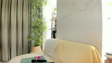 Snapshot of isabelastefano chatting on April 2026 03:21:02 AM isabelastefano online show from April 2026 03:21:02 AM
