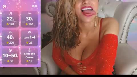 Isabel online show from October 2025 08:09:02 PM