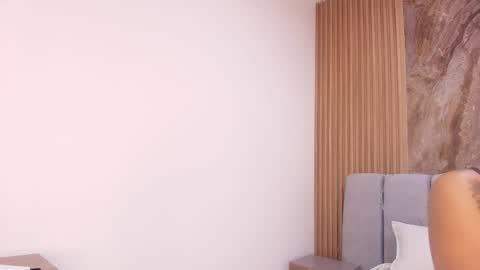 Isa online show from January 2026 12:00:01 PM