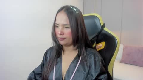 Isabel florez online show from May 2026 02:30:01 AM