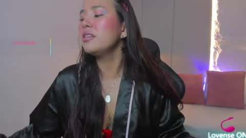 Snapshot of isabella_florez22 chatting on July 2026 01:44:01 AM Isabel florez online show from July 2026 01:44:01 AM