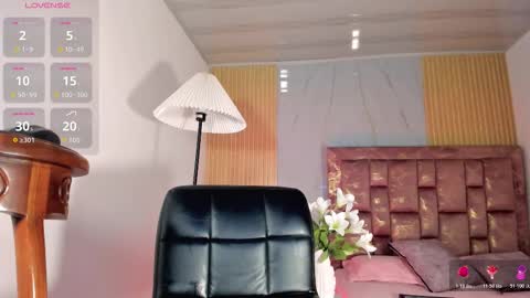 Snapshot of isabella_haddad chatting on February 2026 04:17:02 AM isabella_haddad online show from February 2026 04:17:02 AM